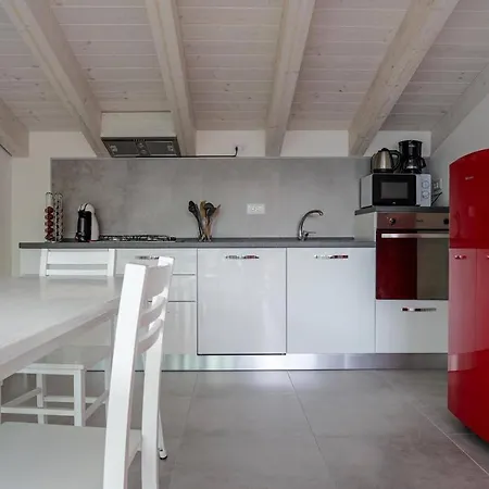 別荘 Oleandra Rossa *