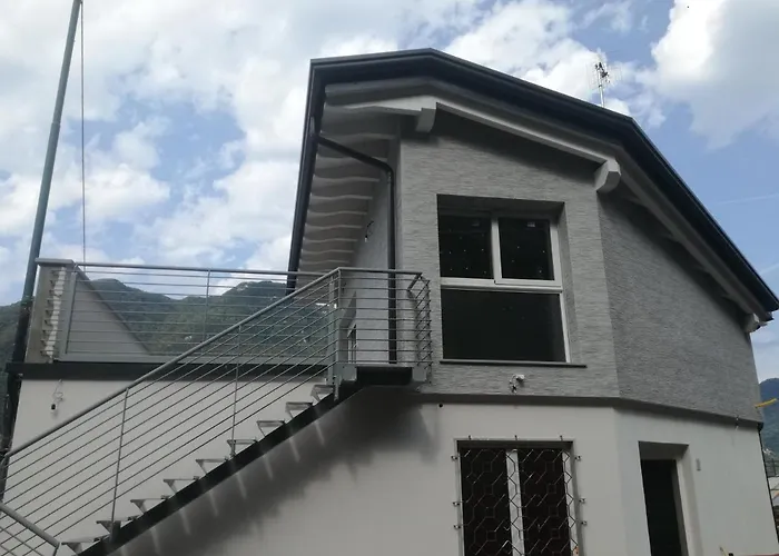 Oleandra Rossa Сasa de vacaciones Nesso